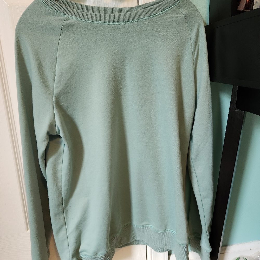 Teal long sleeve tee